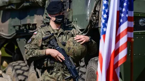 В США заявили об ударах по 90 военным целям в Иране