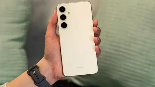 Владелец трехлетнего Android рассказал, как снова сделал смартфон...