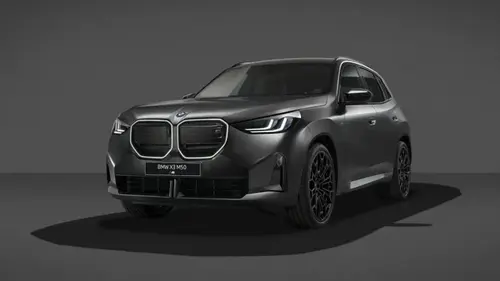 BMW X3 M50 стал еще мощнее: кроссовер получил новый Black Package (фото)