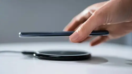 Названы лучшие недорогие Android-смартфоны с поддержкой беспровод...