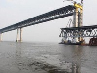 В Крыму разворовывают недостроенный Керченский мост